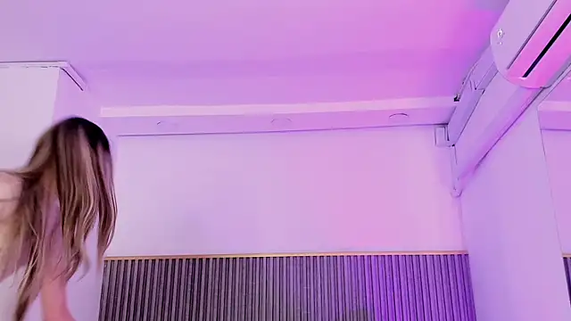 ashvalentine  online show from 04-02-26, 07:44