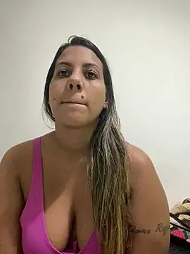 kifanyy online show from 06-25-26, 07:24