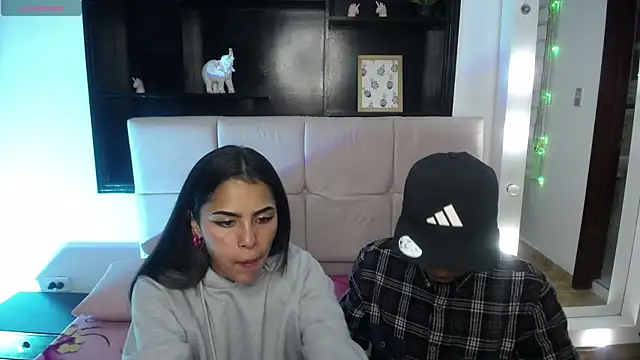  chloe 1 online show from 04-17-26, 02:14