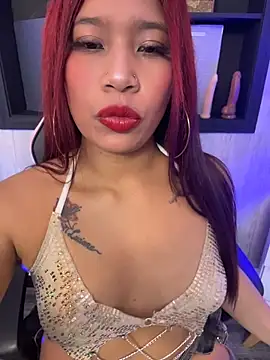 Snapshot of Cherry_Charlottee chatting on 04-24-26, 08:00 Cherry Charlottee online show from 04-24-26, 08:00