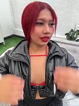 Snapshot of Cherry_Charlottee chatting on 05-21-26, 07:43 Cherry Charlottee online show from 05-21-26, 07:43