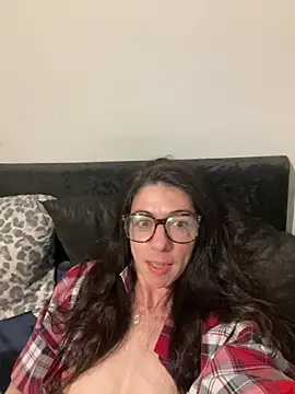 Nikkie925 online show from 03-30-26, 02:45