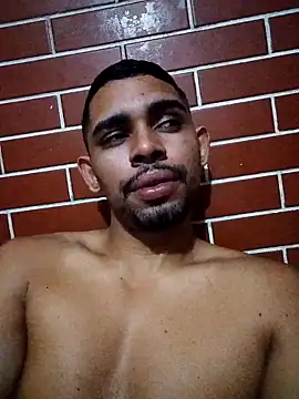 Snapshot of hugoafricano chatting on 03-18-26, 12:14 hugoafricano online show from 03-18-26, 12:14