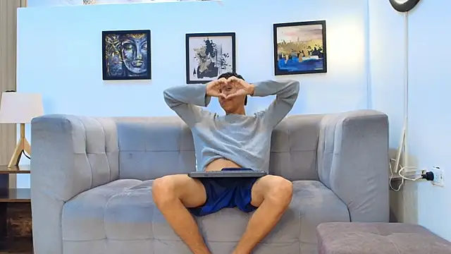 SKINNY BOYXXX online show from 04-09-26, 07:25