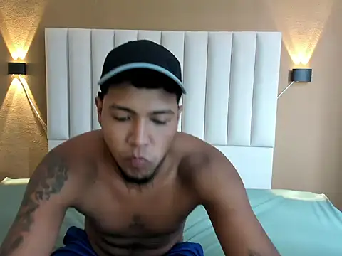 Snapshot of Axell_king07 chatting on 03-03-26, 03:07 Axell king07 online show from 03-03-26, 03:07