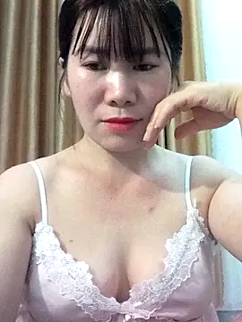 Bondgirl 9 online show from 05-13-26, 05:32