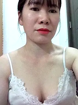 Bondgirl 9 online show from 05-31-26, 07:48
