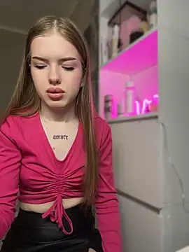 KayShaw online show from 04-18-26, 06:28