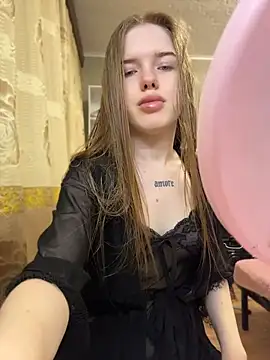 KayShaw online show from 07-30-26, 07:07