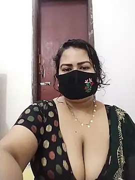 Snapshot of Star--Girl chatting on 06-19-26, 01:26 Star--Girl online show from 06-19-26, 01:26