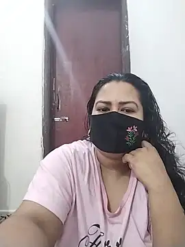Snapshot of Star--Girl chatting on 07-19-26, 01:09 Star--Girl online show from 07-19-26, 01:09