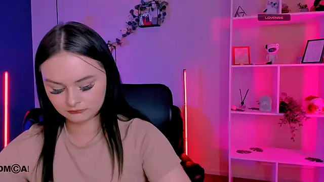 miss courtney  online show from 05-07-26, 08:42
