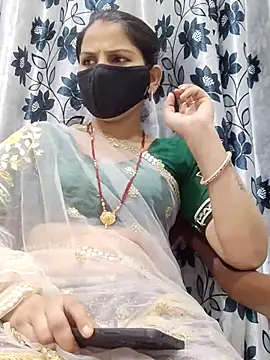 lovelypooja93 online show from 07-06-26, 03:14