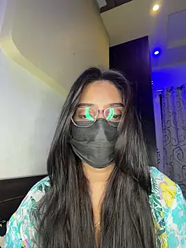 Snapshot of nikki_catz chatting on 05-19-26, 03:51 nikki catz online show from 05-19-26, 03:51