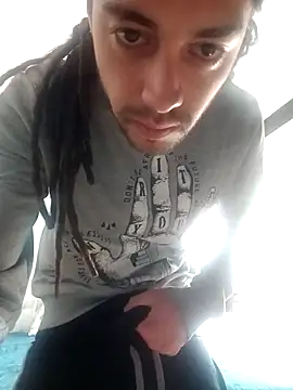 Rodrigotavares13579 online show from 03-03-26, 02:23