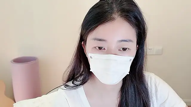 jinxiyao01 online show from 05-06-26, 02:51