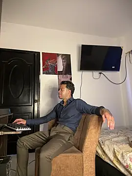 Kenny romano online show from 04-19-26, 07:05