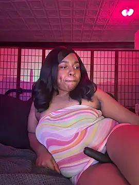 Goddess MercedesRedd online show from 07-17-26, 05:29