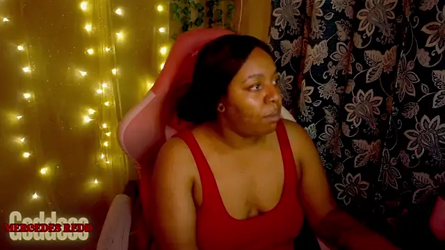 Goddess MercedesRedd online show from 07-25-26, 05:10