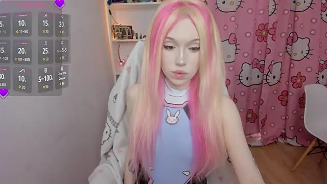 Snapshot of Nikkimiltonss chatting on 07-10-26, 11:13 Nikkimiltonss online show from 07-10-26, 11:13