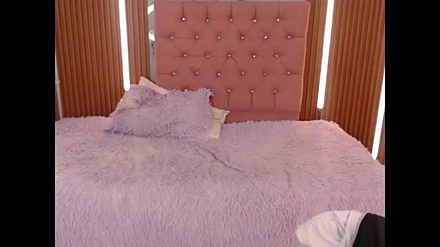 vicky wel online show from 06-04-26, 07:20