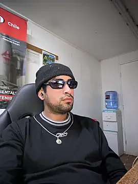 Kiddanakin online show from 05-30-26, 11:46