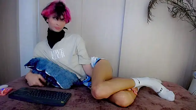Snapshot of Darksweet_jack chatting on 06-17-26, 03:46 Darksweet jack online show from 06-17-26, 03:46