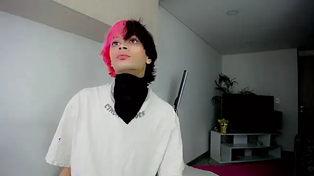 Snapshot of Darksweet_jack chatting on 07-04-26, 04:57 Darksweet jack online show from 07-04-26, 04:57