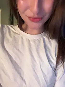 LunarQueenn online show from 04-03-26, 08:51