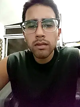 Osito HOT online show from 04-05-26, 01:58