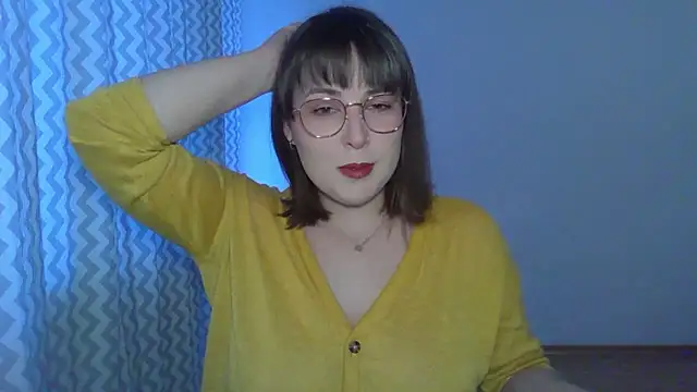 ClaraHard online show from 04-11-26, 04:22