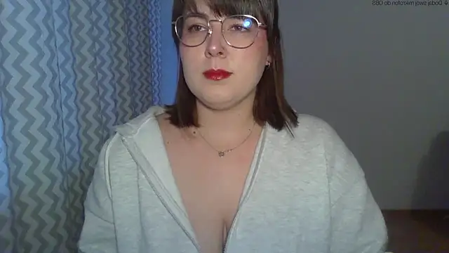 Snapshot of ClaraHard chatting on 04-22-26, 05:25 ClaraHard online show from 04-22-26, 05:25