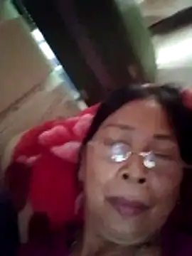 Sky-rain98 online show from 04-04-26, 08:23