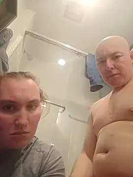 luckilyfound3 online show from 03-08-26, 08:23