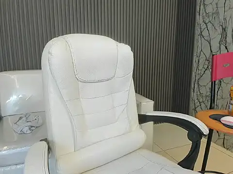 taylor bigdick18 online show from 03-06-26, 12:18