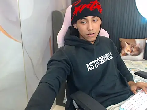 taylor bigdick18 online show from 04-17-26, 01:30