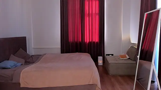 JennyHardy online show from 03-16-26, 01:15