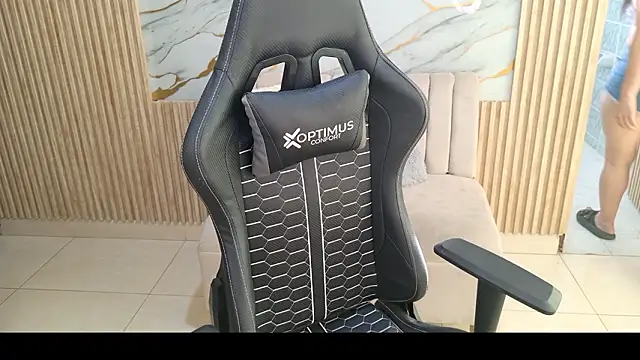 Akari 21 online show from 03-05-26, 12:34