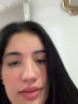 Lucy engel online show from 06-06-26, 12:16