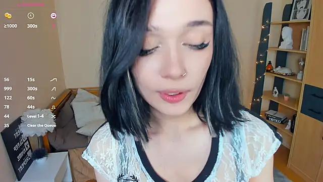 Snapshot of LynnCiprian chatting on 05-02-26, 08:03 LynnCiprian online show from 05-02-26, 08:03