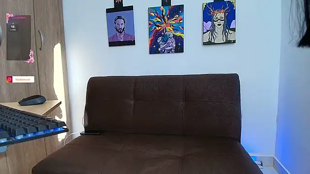 mazi  keen   online show from 04-16-26, 09:39