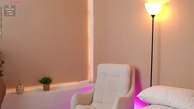 Addele Rose online show from 03-26-26, 08:14