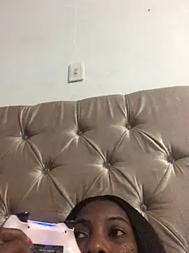 Astrid Phone online show from 03-05-26, 12:06