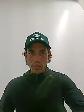 soyxx18 online show from 07-16-26, 04:02