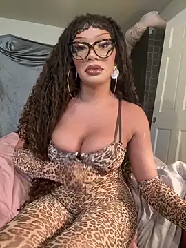 Riasvenenoo online show from 04-18-26, 07:07