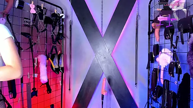 Cinthia Iris BDSM online show from 03-21-26, 03:11