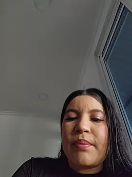 Pretty Julieta online show from 03-24-26, 09:42