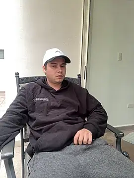 tato15152 online show from 04-08-26, 09:04