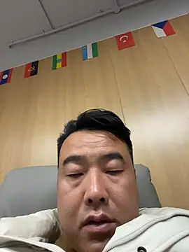 yingying001 online show from 03-05-26, 10:33