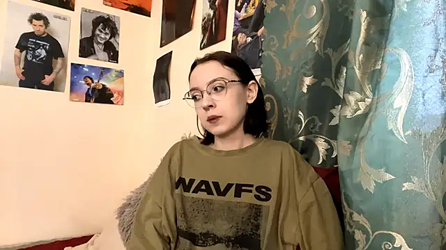 Snapshot of ChasidySynan chatting on 03-17-26, 02:42 ChasidySynan online show from 03-17-26, 02:42